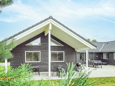 Holiday house Luxus-Ruckzug in Marielyst -- By Traum Ferienwohnungen - Outdoor photo 4