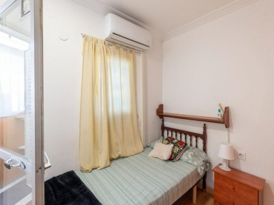 Holiday house Family Home with Solarium - Features photo 16