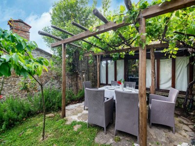 Villa Villa in Cortona mit Pool - Outdoor photo 6