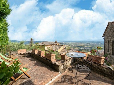 Villa Villa in Cortona mit Pool - Outdoor photo 8