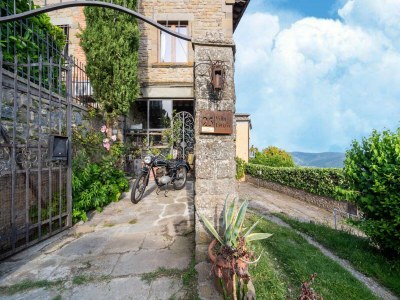 Villa Villa in Cortona mit Pool - Features photo 22