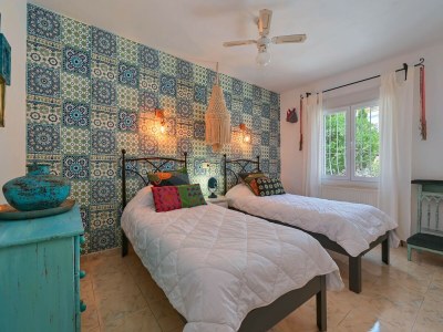 Villa Elegant Villa with Pool - Features photo 20