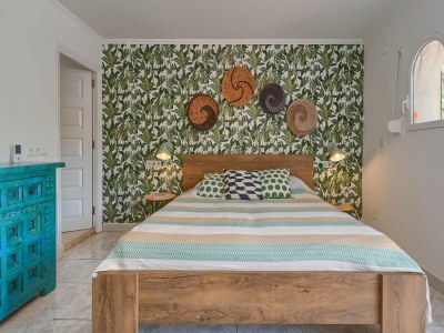 Villa Elegant Villa with Pool - Features photo 26