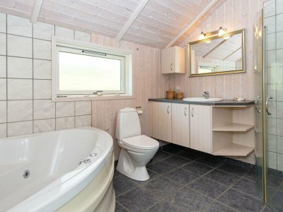 Holiday house Luxus-Ruckzug mit Spa -- By Traum Ferienwohnungen - Outdoor photo 12