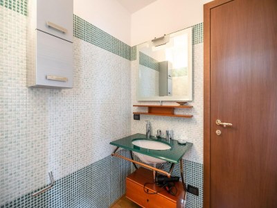 Apartment Belvilla by OYO Casa Cristina Meina Centro 4 - Features photo 33