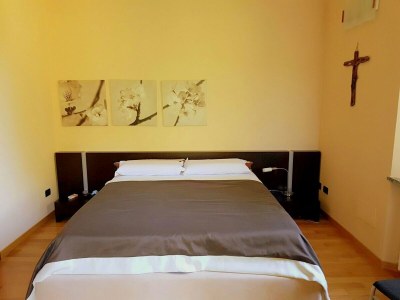 Apartment Belvilla by OYO Casa Cristina Meina Centro 4 - Features photo 35