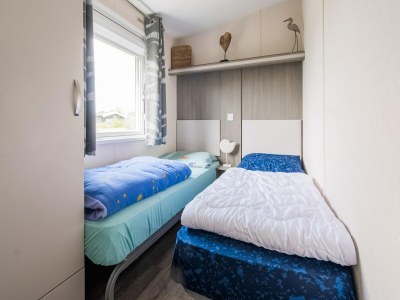 Chalet Luxury chalet with garden in quiet location in Renesse - Features photo 14