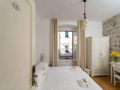 Apartment Guest House Lumin - Deluxe Double or Twin Room with City View (Second Floor) (BR2) - Outdoor photo 16