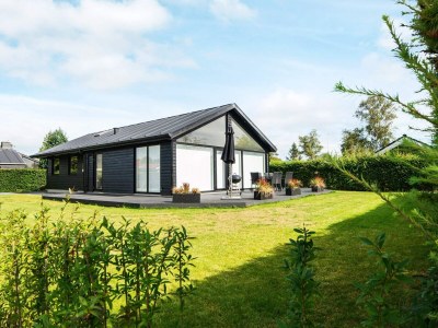 Holiday house Luxurioses Strandhaus mit Spa -- By Traum Ferienwohnungen - Outdoor photo 11