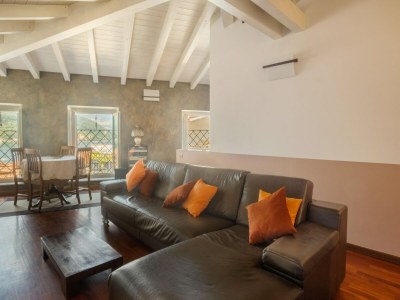 Holiday house Einladendes Ferienhaus in Sale Marasino mit Sauna - Features photo 8