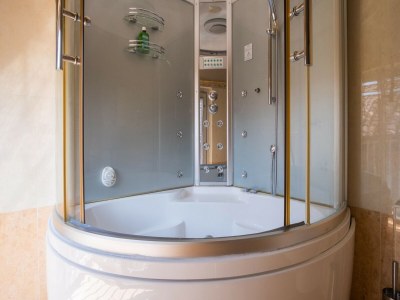 Holiday house Einladendes Ferienhaus in Sale Marasino mit Sauna - Features photo 23