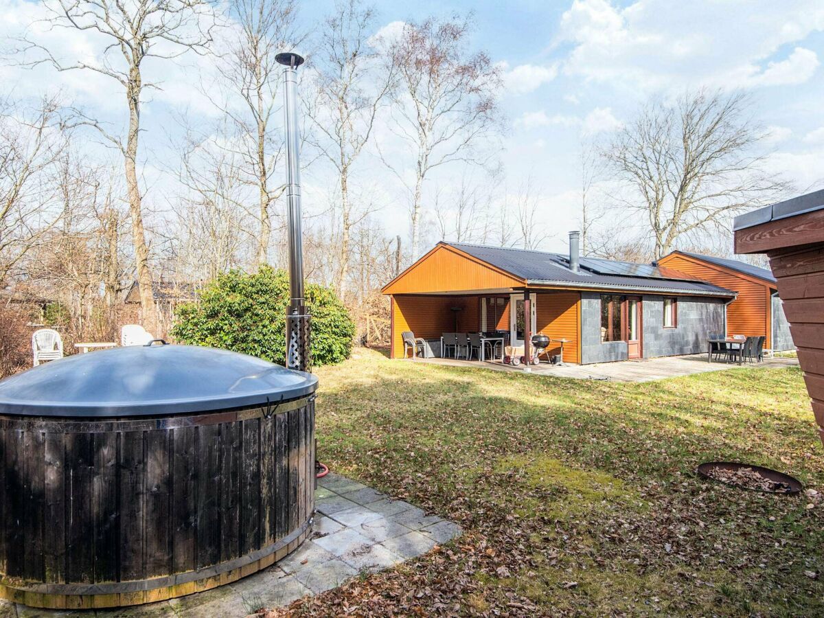 Holiday house Ferienhaus in Glesborg mit Terrasse - Outdoor photo 3