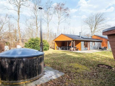 Holiday house Ferienhaus in Glesborg mit Terrasse - Outdoor photo 3