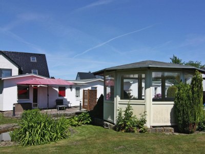 Holiday house Ferienhäuser am Teich, Zinnowitz - Outdoor photo 11