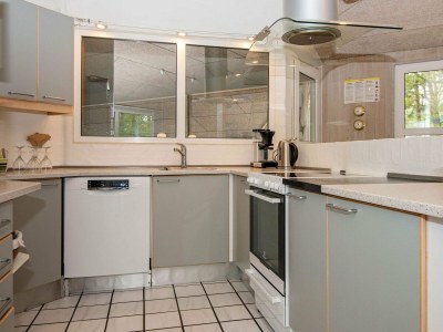 Holiday house Luxus-Ruckzug am Wald -- By Traum Ferienwohnungen - Outdoor photo 2