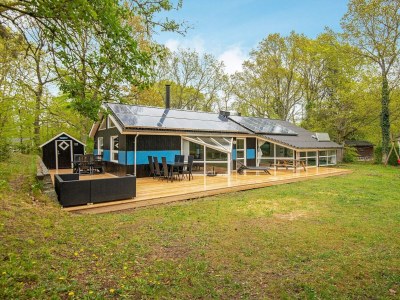 Holiday house Luxus-Ruckzug am Wald -- By Traum Ferienwohnungen - Outdoor photo 11