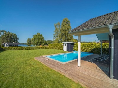 Holiday house Ferienhaus mit Pool und Sauna am Dümmer See - Outdoor photo 7