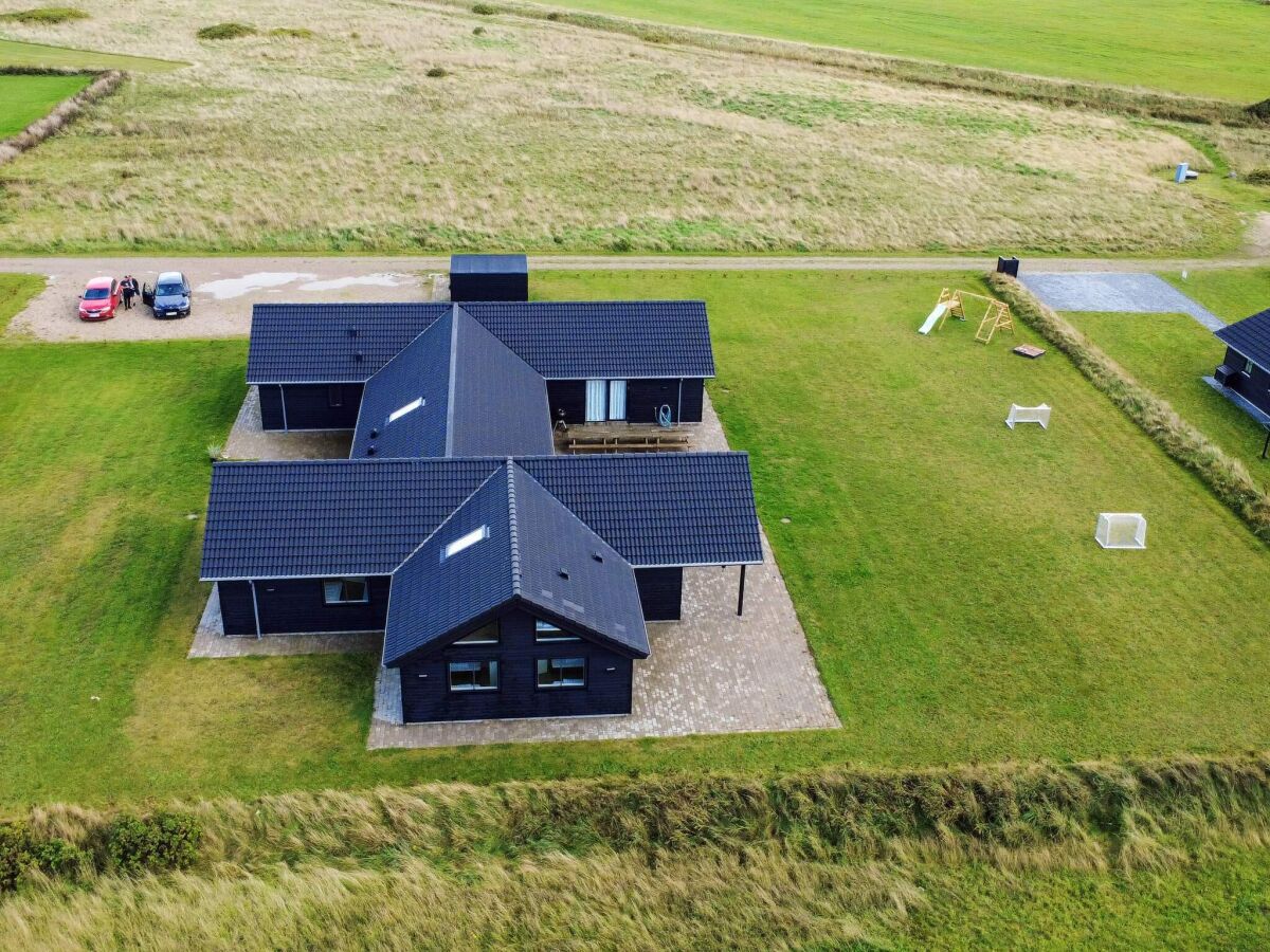 Holiday house Luxus-Ruckzug mit Pool -- By Traum Ferienwohnungen - Outdoor photo 2