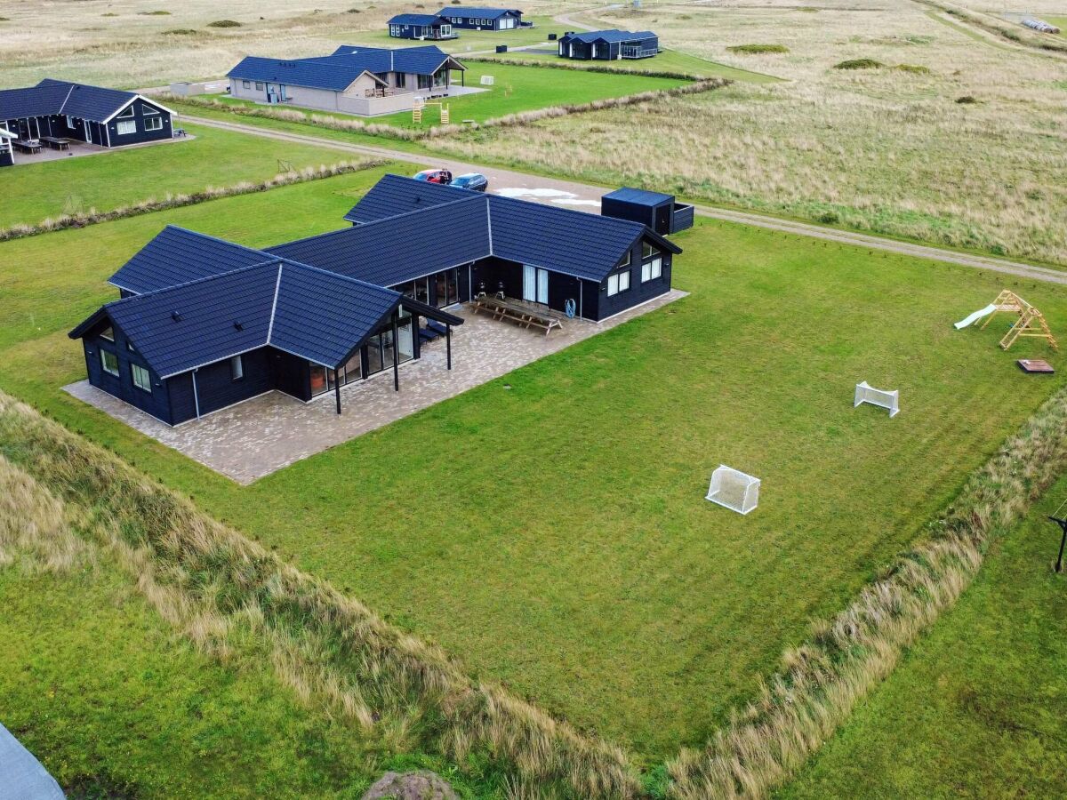 Holiday house Luxus-Ruckzug mit Pool -- By Traum Ferienwohnungen - Outdoor photo 5