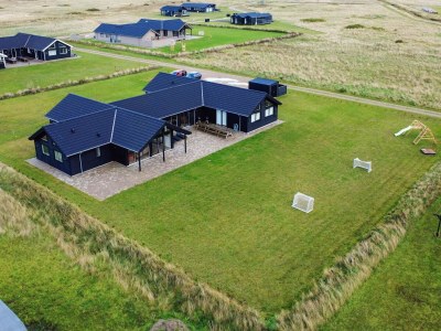 Holiday house Luxus-Ruckzug mit Pool -- By Traum Ferienwohnungen - Outdoor photo 5