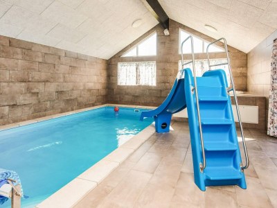 Holiday house Luxus-Ruckzug mit Pool -- By Traum Ferienwohnungen - Outdoor photo 14