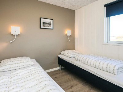 Holiday house Luxus-Ruckzug mit Pool -- By Traum Ferienwohnungen - Outdoor photo 36