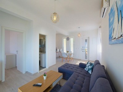 Apartment Apartments Grljević - One Bedroom Apartment with Balcony and Sea View (A4) - Features photo 12