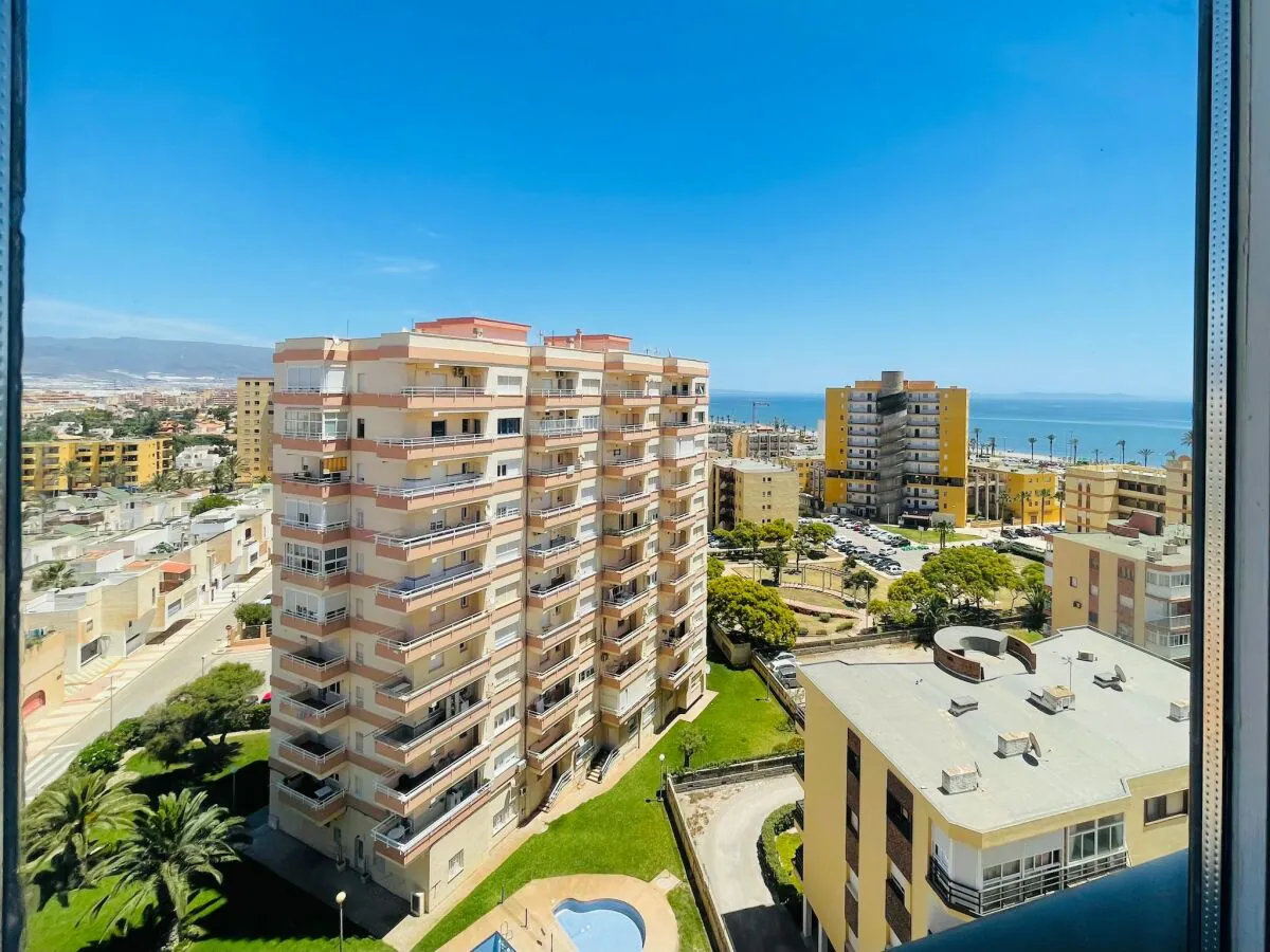 Apartment Apartment mit Bergblick am Meer - Outdoor photo 5
