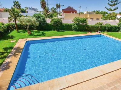 Apartment Apartment mit Bergblick am Meer - Outdoor photo 9