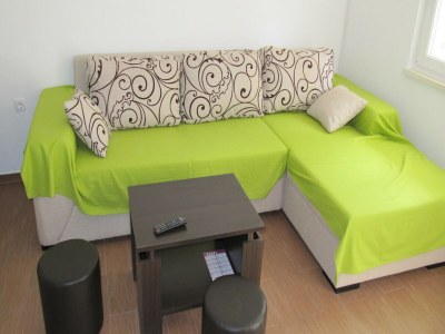 Holiday house Holiday Home Jasenka Trstenik - Duplex One Bedroom Apartment with Terrace and Side Sea View - Features photo 9