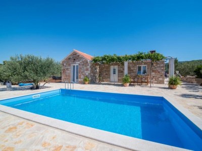 Villa Holiday Home My Summer House - Two-Bedroom Holiday Home with Private Pool and Terrace - (ST) - Outdoor photo 5