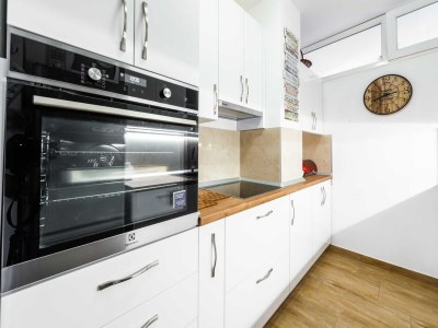 Apartment Blue Harmony Sea View Apartment - Two Bedroom Apartment with Balcony and Sea View - Features photo 28