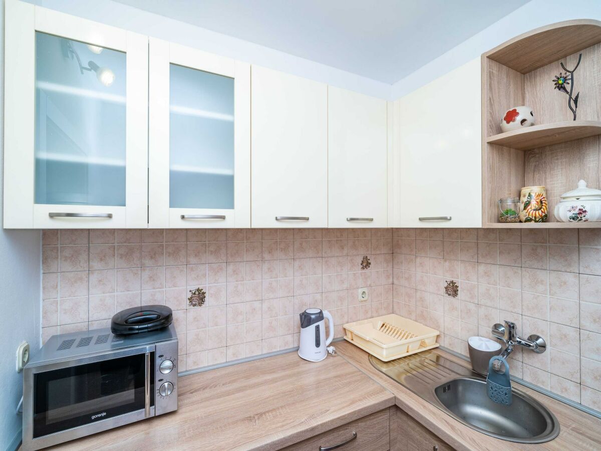 Apartment Apartment & Rooms Papa - Premium Double or Twin Room with Balcony and Partial Sea View (Soba 2)