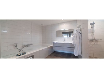 Apartment Wohnung in Colijnsplaat am See mit Sauna - Features photo 22