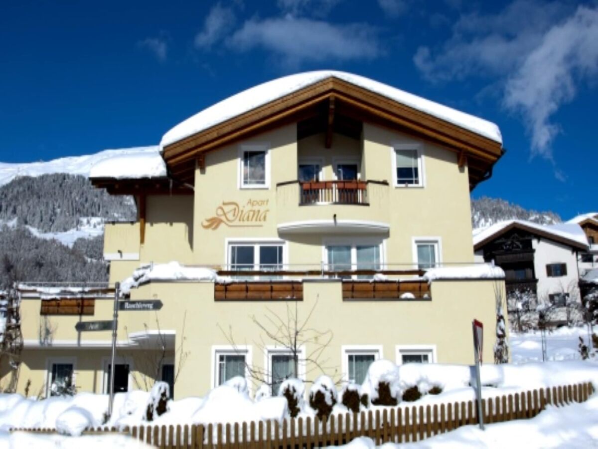 Apartment Einladende Ferienwohnung in Fiss in den Bergen - Outdoor photo 3