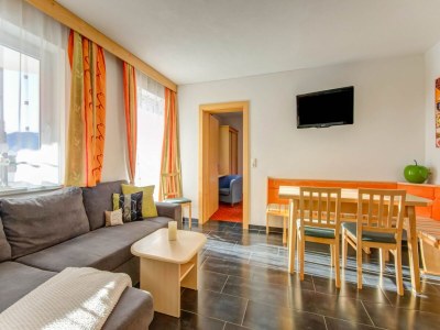 Apartment Einladende Ferienwohnung in Fiss in den Bergen - Features photo 28