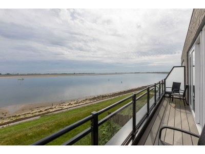 Apartment Apartment in Sint-Annaland with Water Views - Outdoor photo 9