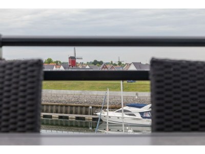 Apartment Apartment in Sint-Annaland with Water Views - Outdoor photo 15