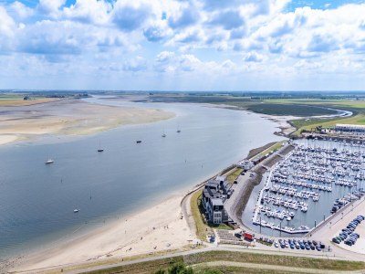 Apartment Apartment in Sint-Annaland with Water Views - Outdoor photo 39