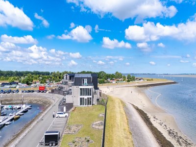 Apartment Apartment in Sint-Annaland with Water Views - Outdoor photo 47