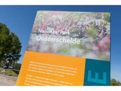 Apartment Apartment in Sint-Annaland with Water Views - Outdoor photo 49