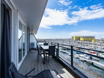 Apartment Apartment in Sint-Annaland with Water Views - Outdoor photo 58