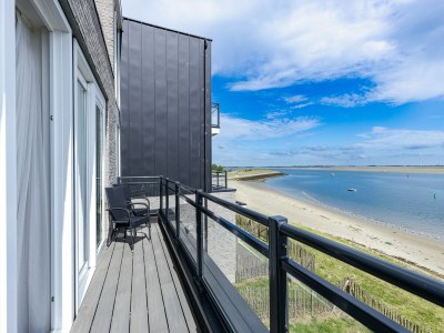 Apartment Apartment in Sint-Annaland with Water Views - Outdoor photo 60