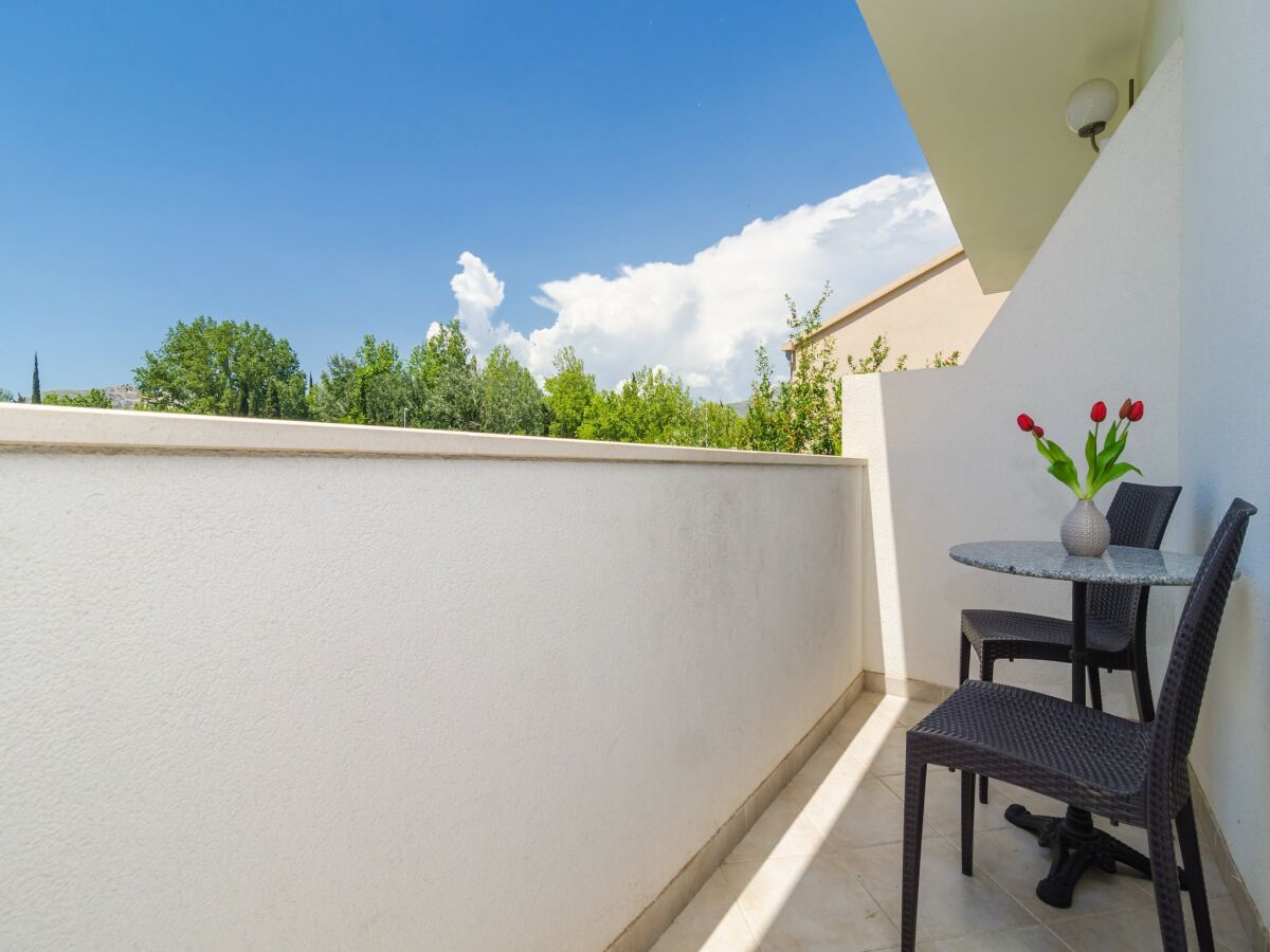 Apartment Apartments &amp; Rooms Barišić - Standard Double Room with Balcony and Garden View (Soba 5) - Outdoor photo 2