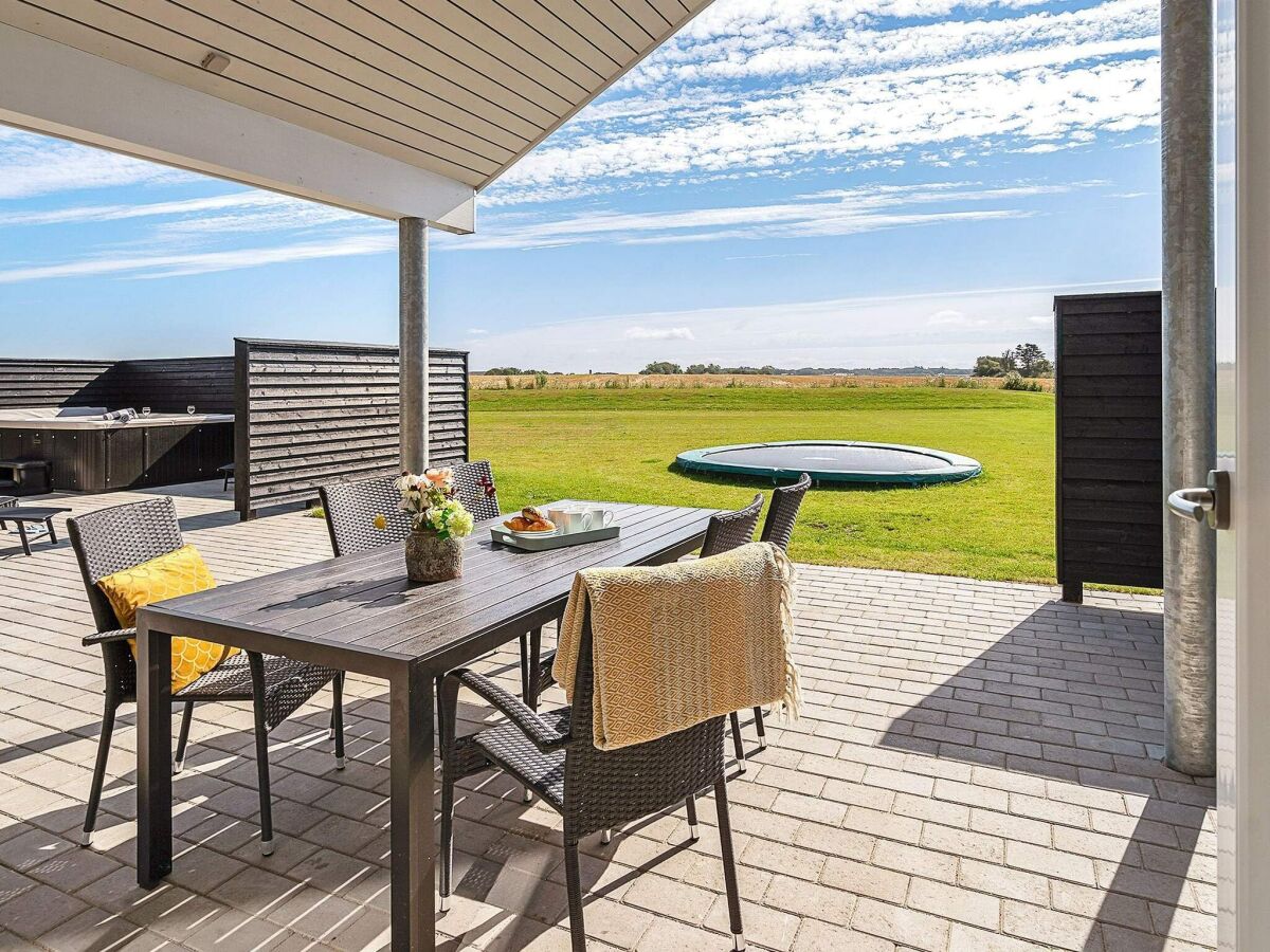 Holiday house Luxus-Ruckzug fur 18 -- By Traum Ferienwohnungen - Outdoor photo 4