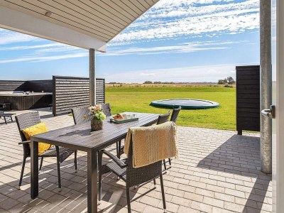 Holiday house Luxus-Ruckzug fur 18 -- By Traum Ferienwohnungen - Outdoor photo 4