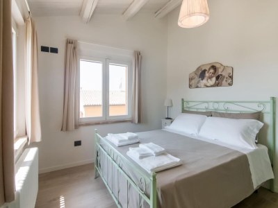 Holiday house Villa in Ostra Vetere with Pool and Jacuzzis - Features photo 17