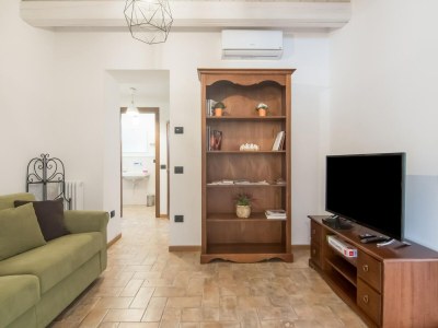 Holiday house Villa in Ostra Vetere with Pool and Jacuzzis - Features photo 29