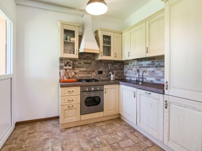 Holiday house Villa in Ostra Vetere with Pool and Jacuzzis - Features photo 31