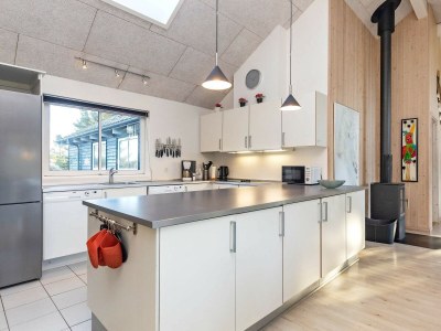 Holiday house Luxus-Ruckzug in Blavand -- By Traum Ferienwohnungen - Outdoor photo 12